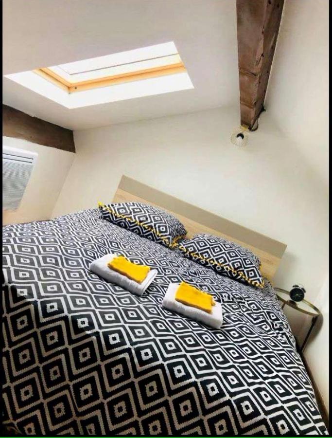 Superbe Appartement Cocooning Proche Des Thermes Виттель Экстерьер фото